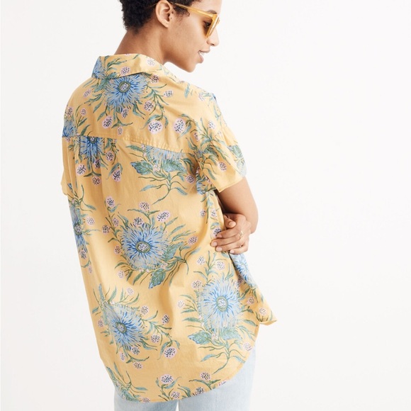 Madewell Ruffle-Sleeve Button-Down Shirt in Painted Blooms - Picture 3 of 7